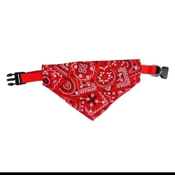 Small Red Printed Dog Bandanas W/ Buckle Pet Saliva Towel Dog Triangular Scarf - Picture 1 of 2